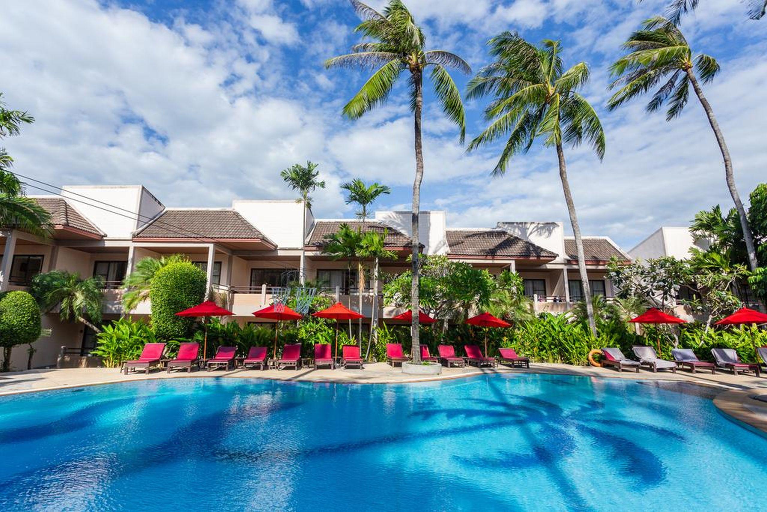 Coconut Village Resort Phuket - Sha Extra Plus Patong Exterior foto